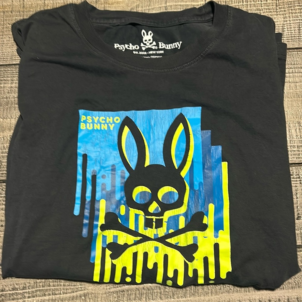 Psycho bunny graphic tee